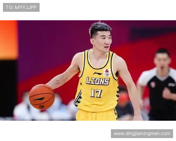 杨翰森创下NBA职业生涯得分新高,表现惊艳全场助力球队获胜 杨翰森创下NBA职业生涯得分新高,表现惊艳全场助力球队获胜